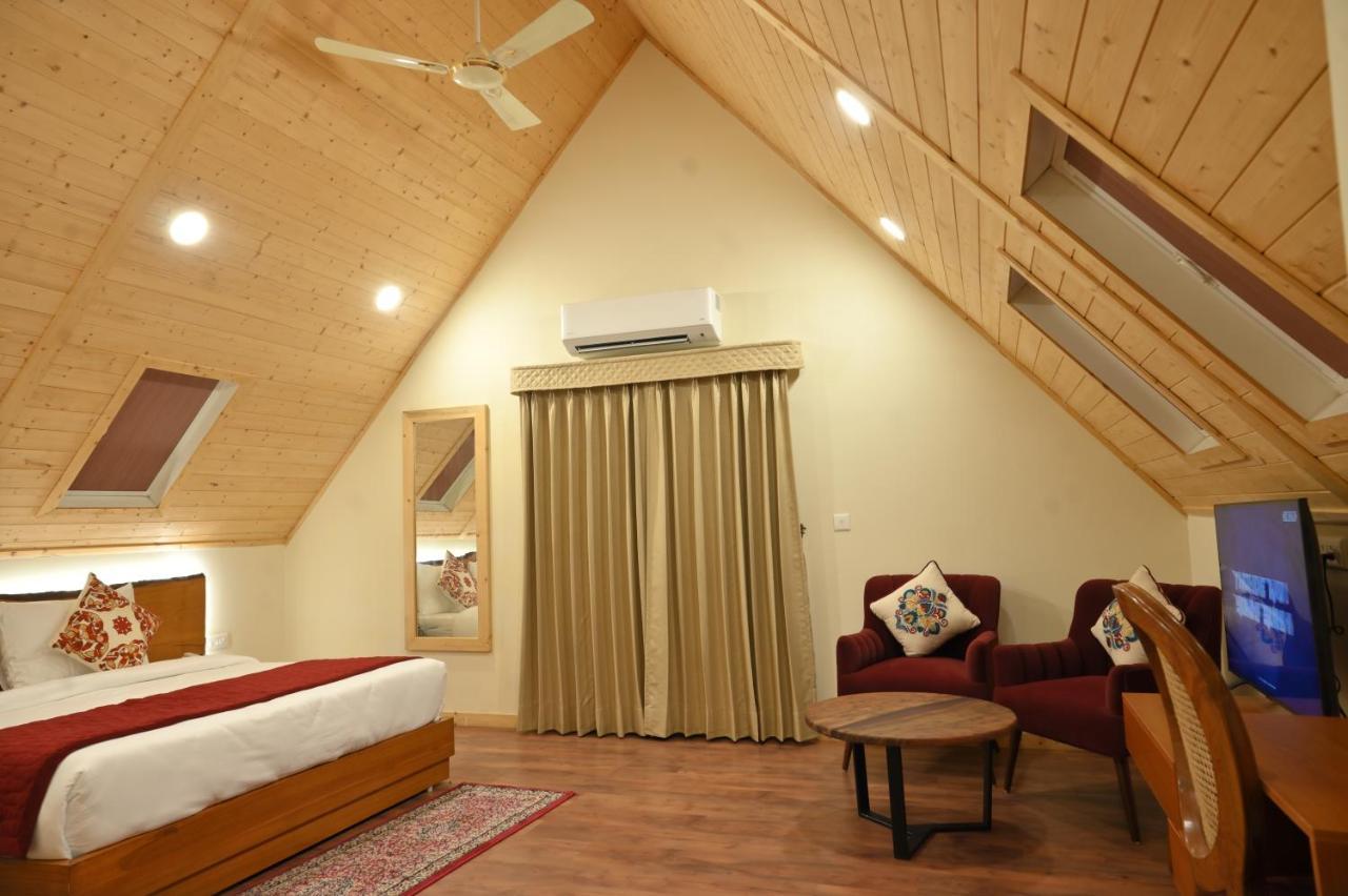 Samsara Luxury Cottages & Spa, Chail Hills Kandāghāt Eksteriør bilde